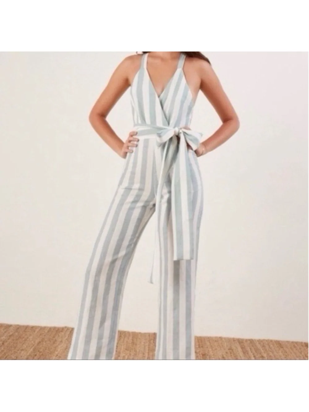 Reformation Dani Striped Linen Jumpsuit Size 6 V Neck Coastal Nautical Beach